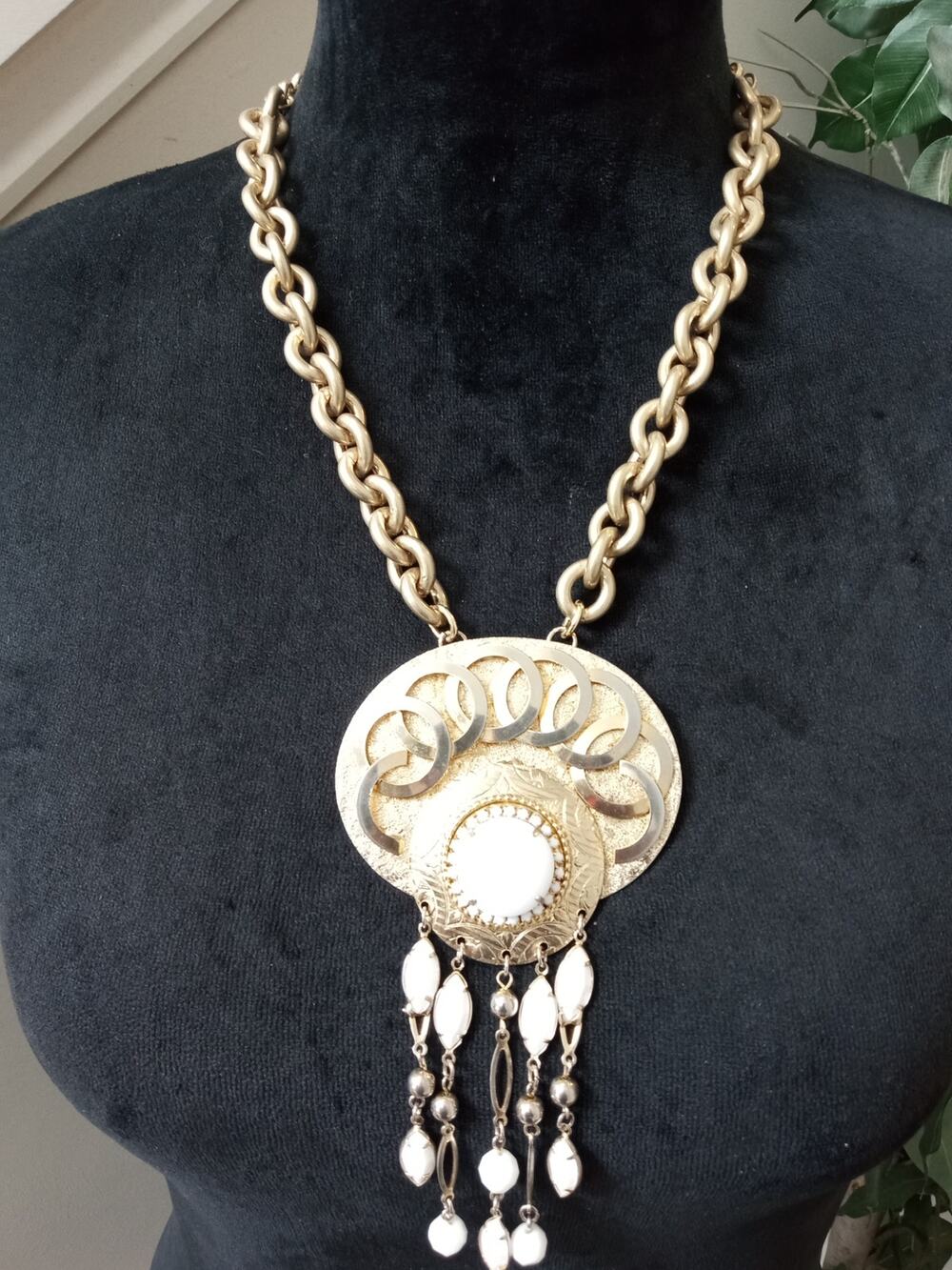 Vintage Gold Tone White Cabochon Pendant Necklace Dangle Statement Necklace